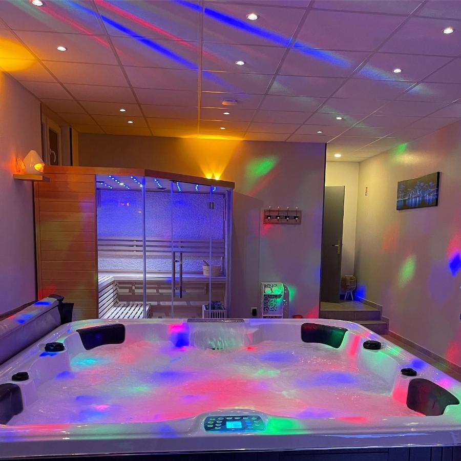 Luxury Loft Spa Saint-Dizier Bagian luar foto