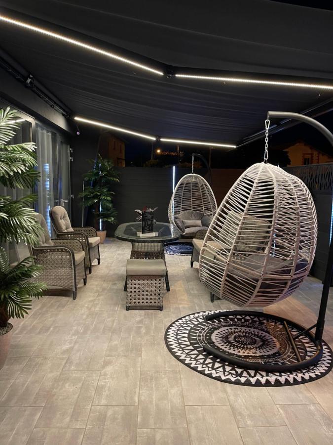 Luxury Loft Spa Saint-Dizier Bagian luar foto